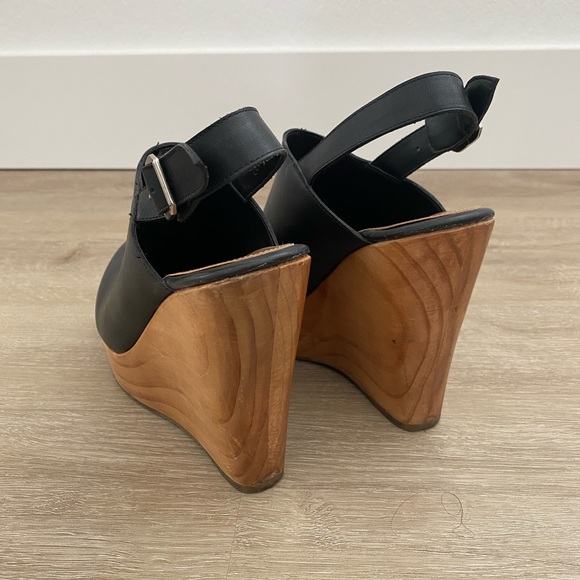 Leather & Wood wedge heel - Picture 2 of 4
